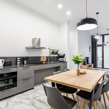 Apartamento De Estilo Moderno Hasta 5 Pax Валенсия Экстерьер фото